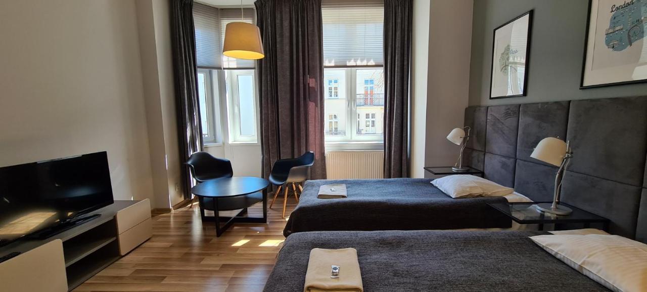 1 Night In Poznan - Matejki Apartments Ngoại thất bức ảnh